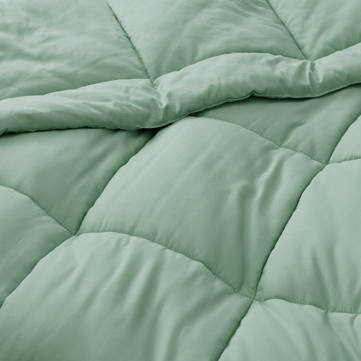 Down Alternative Comforter