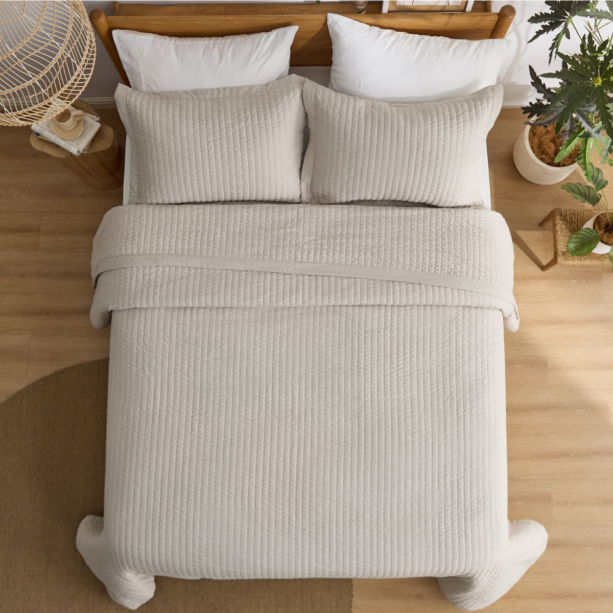 Corduroy Pattern Quilt Set
