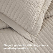 Corduroy Pattern Quilt Set