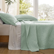 Corduroy Pattern Quilt Set