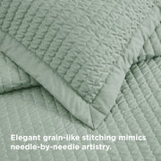 Corduroy Pattern Quilt Set