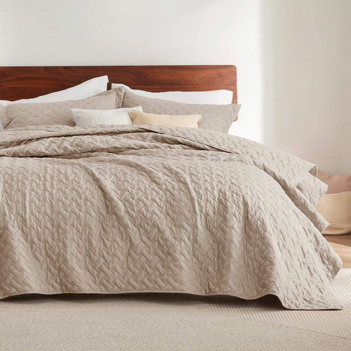 Basket-weave Quilt Set