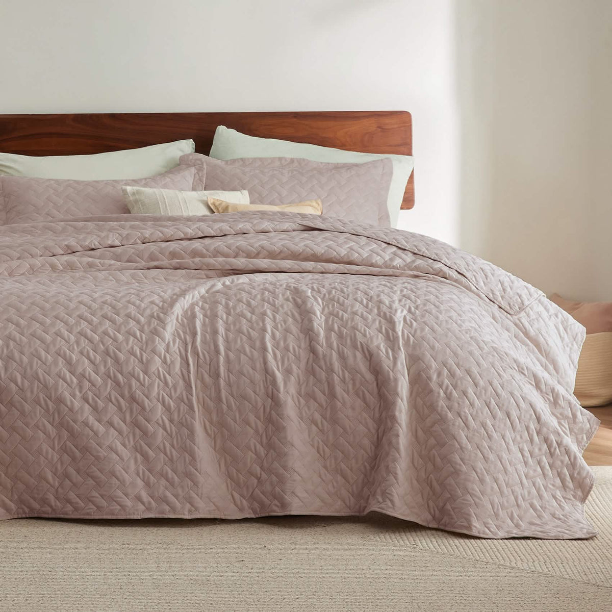 Basket-weave Quilt Set