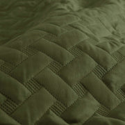 Basket-weave Quilt Set