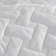 Basket-weave Quilt Set