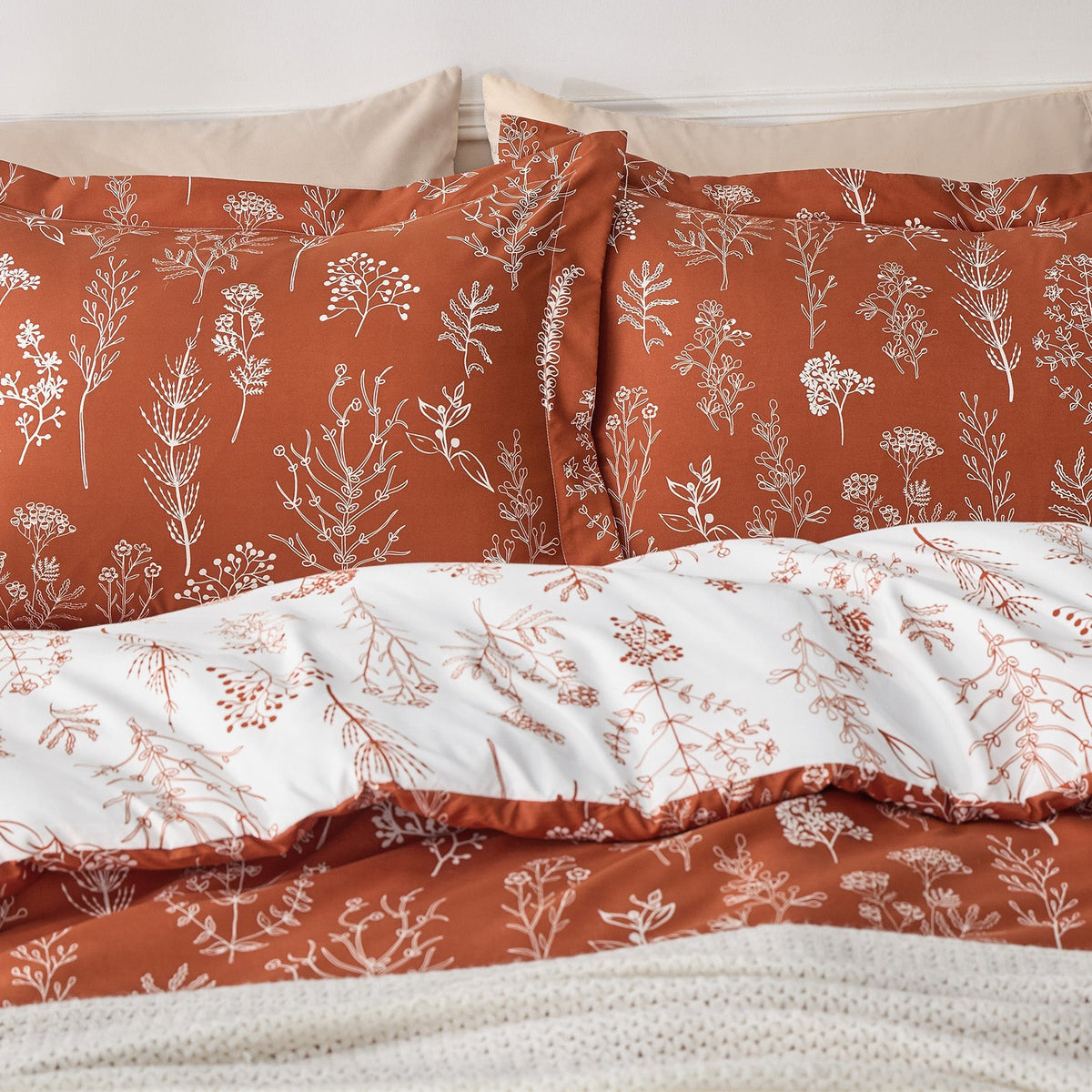 Reversible Floral Print Duvet Cover Set