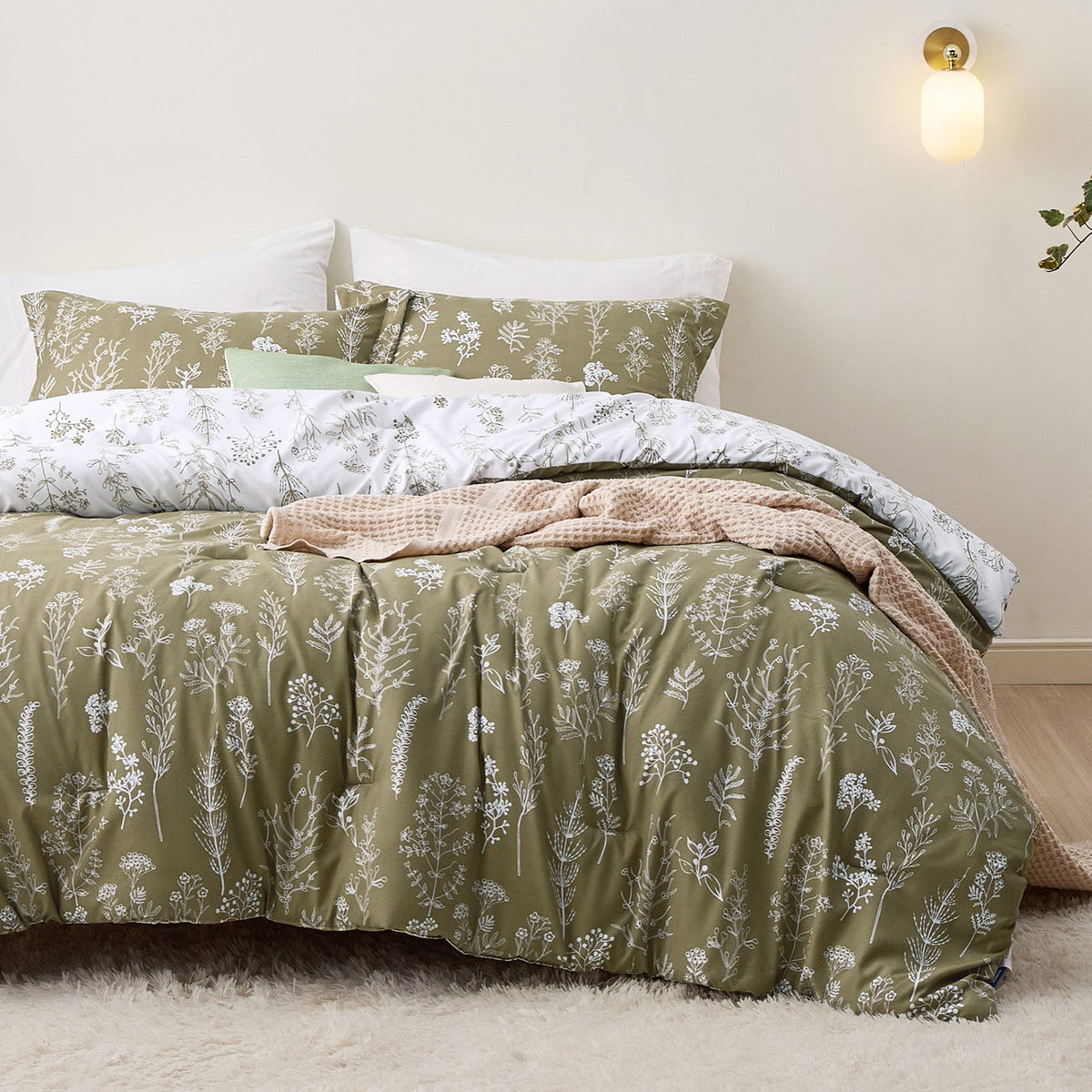 Reversible Floral Print Duvet Cover Set