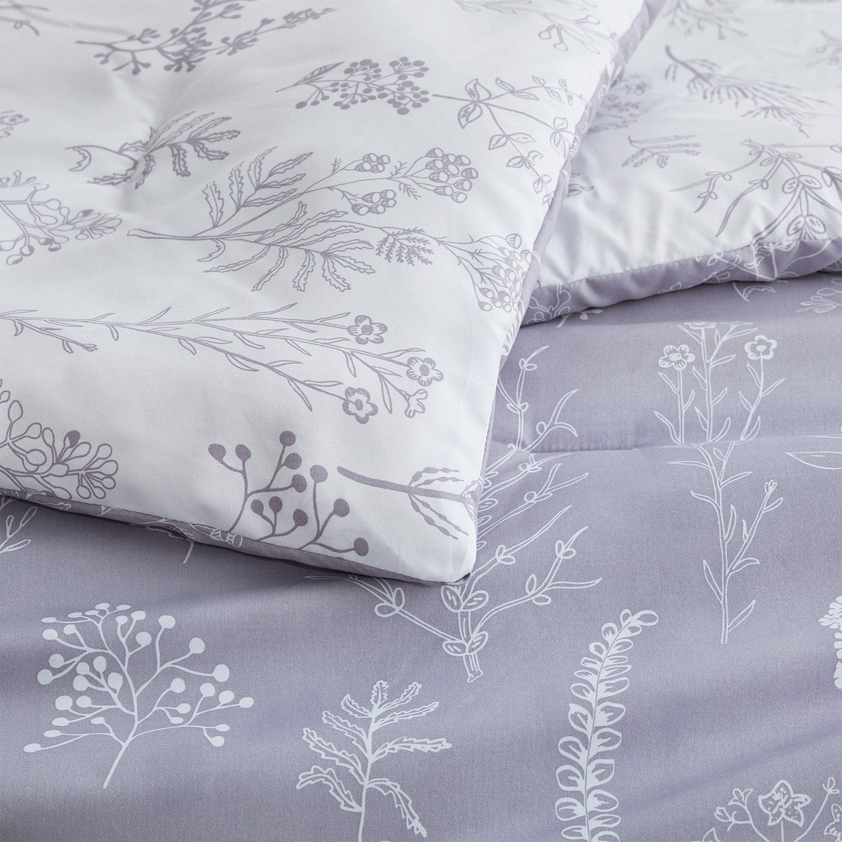 Reversible Floral Print Duvet Cover Set