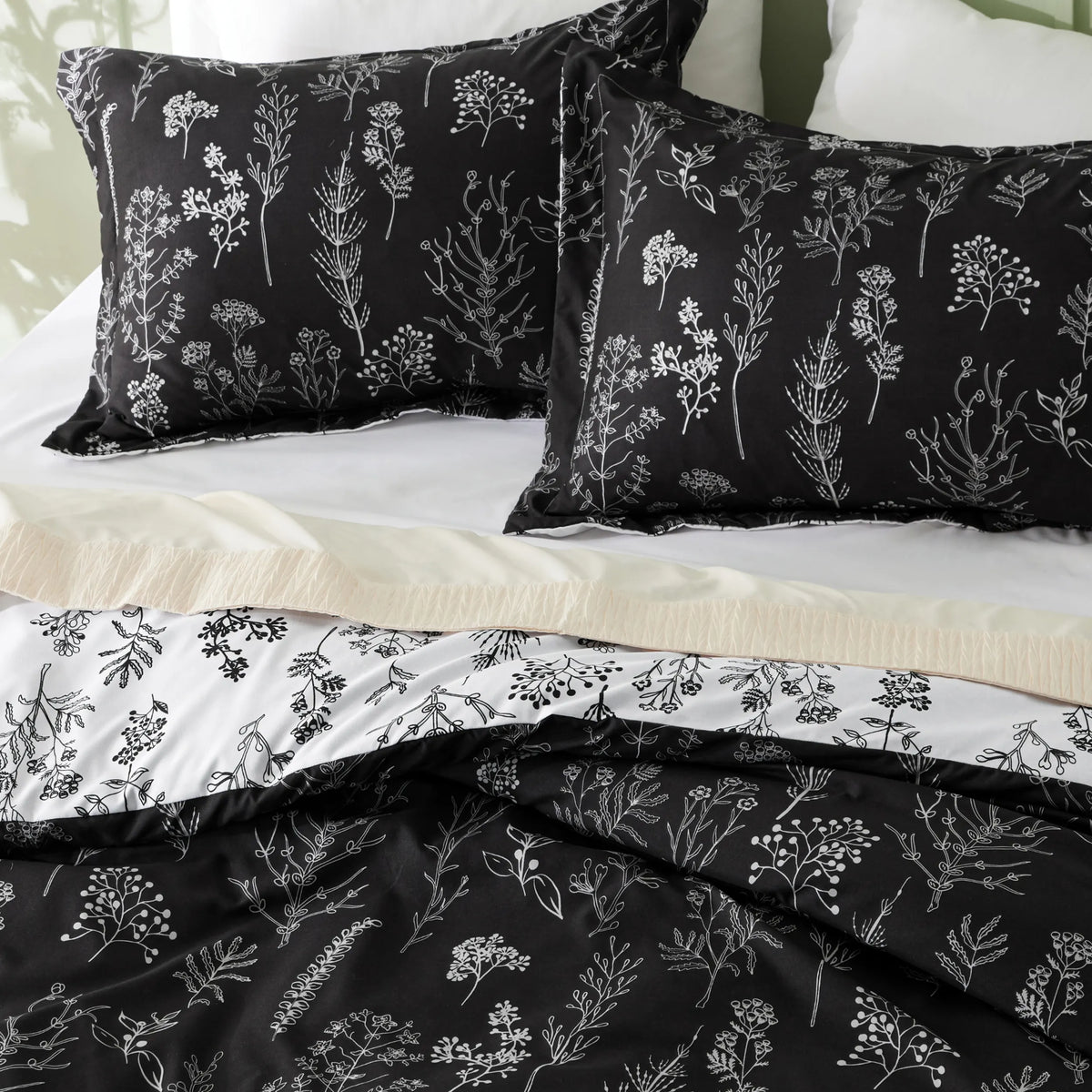 Floral Comforter Set