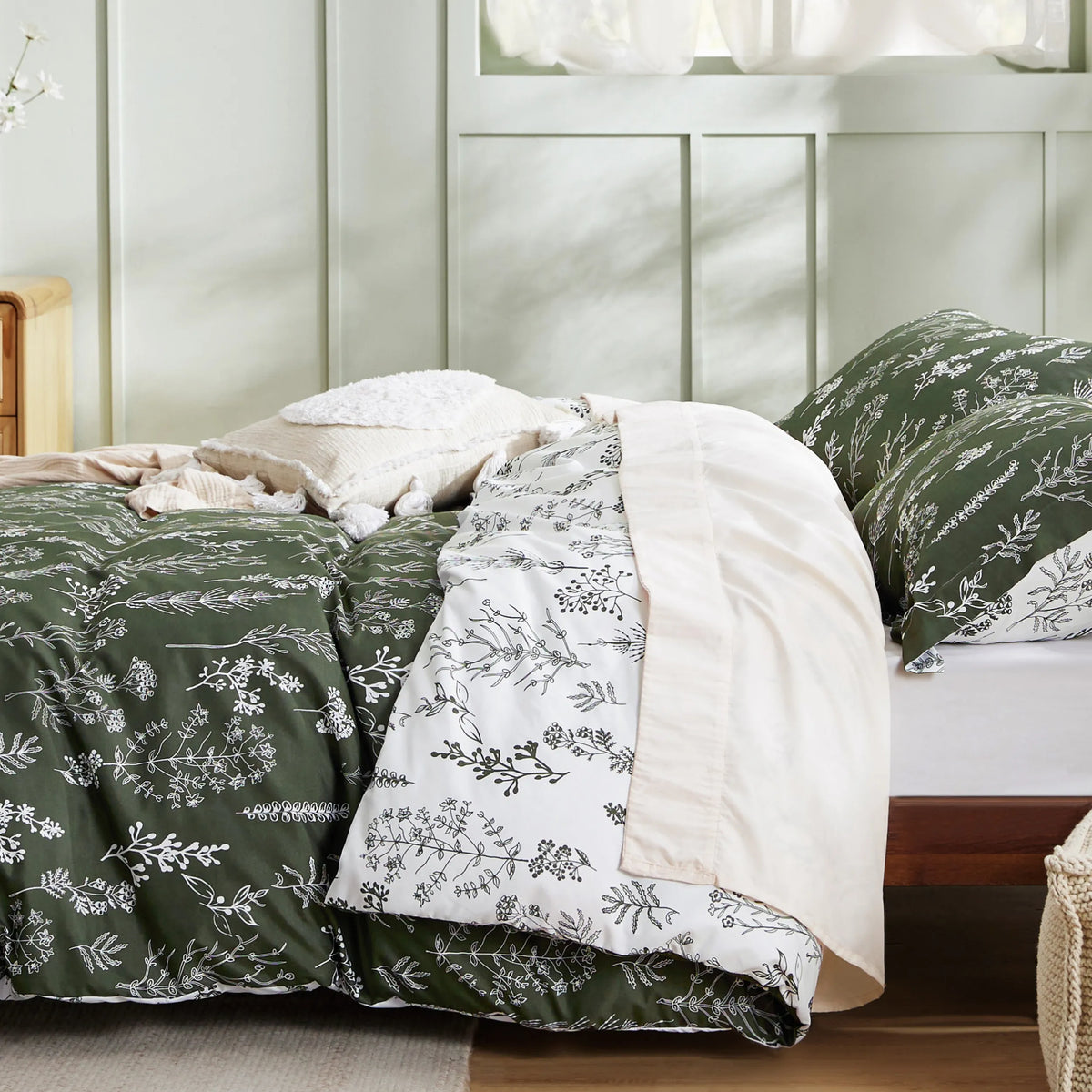 Floral Comforter Set