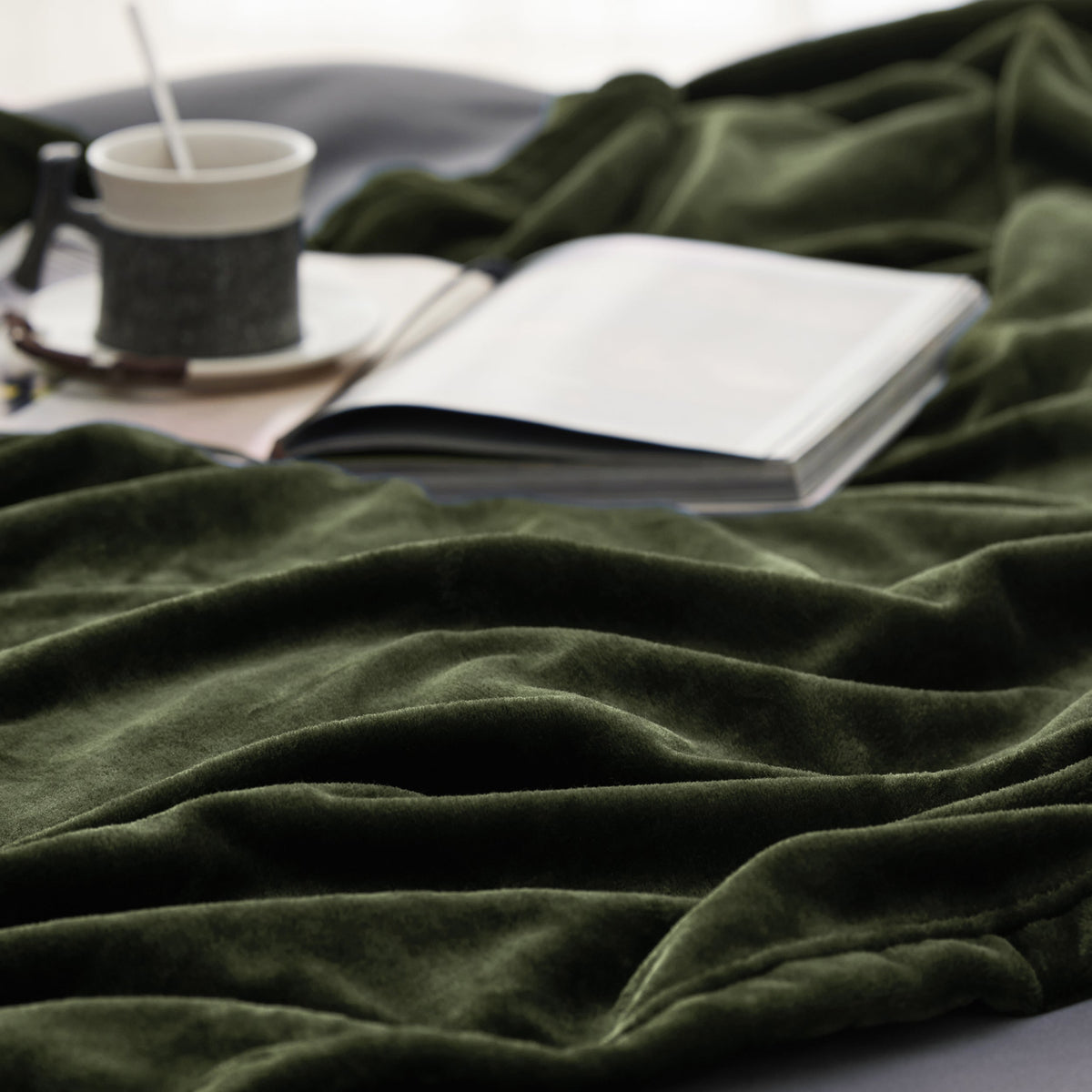 Flannel Fleece Blanket 300gsm