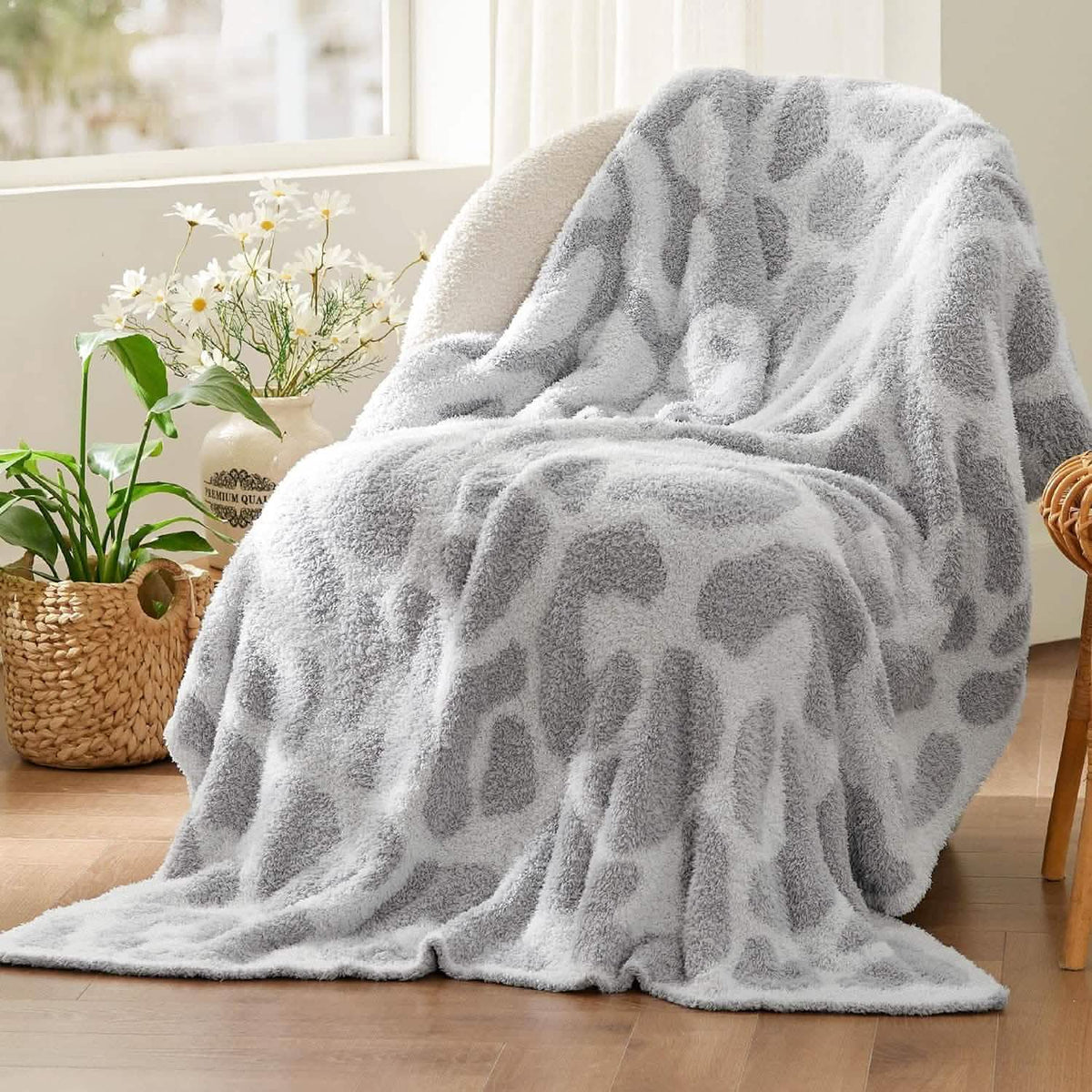 Feather Yarn Throw Blanket