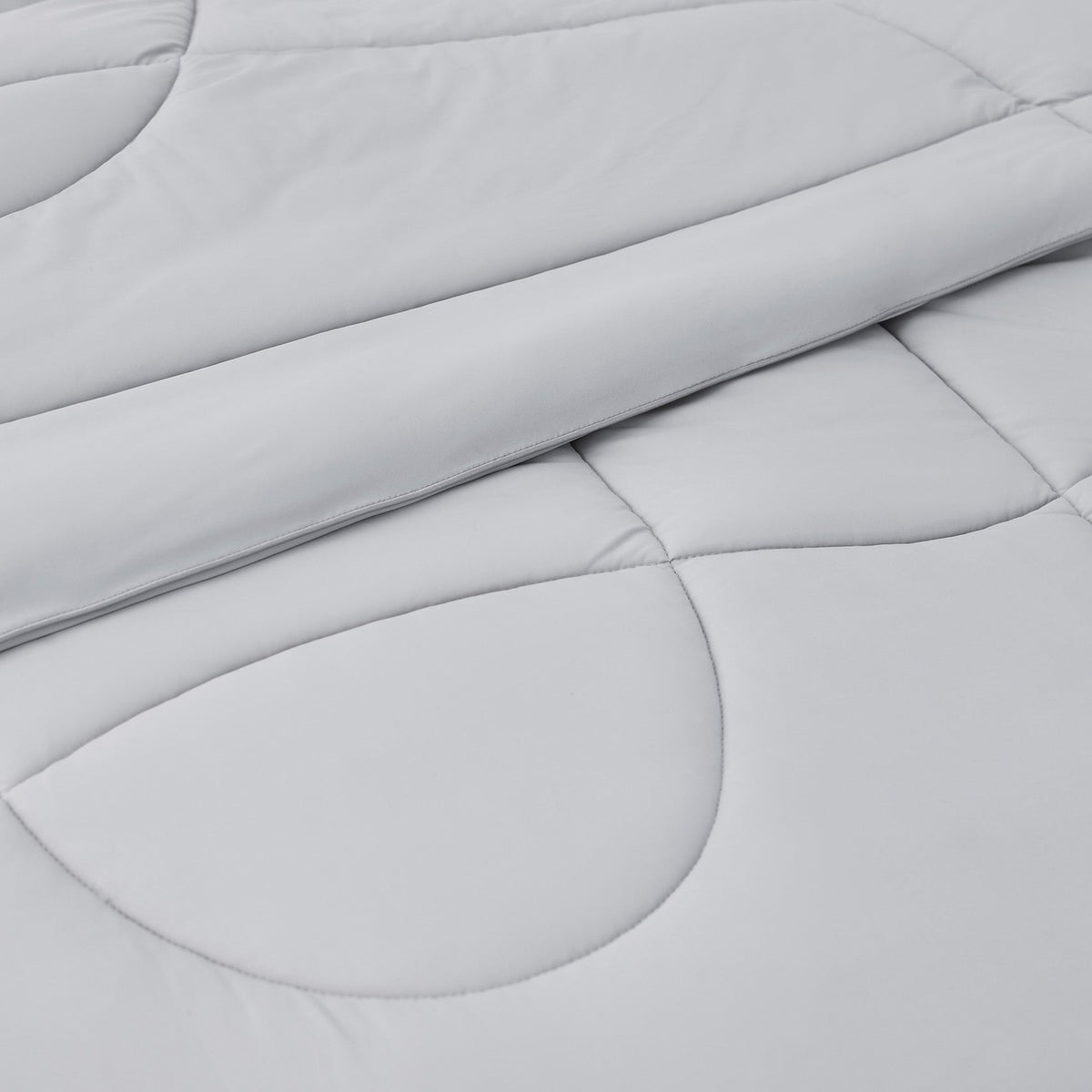 Reversible Cooling Comforter
