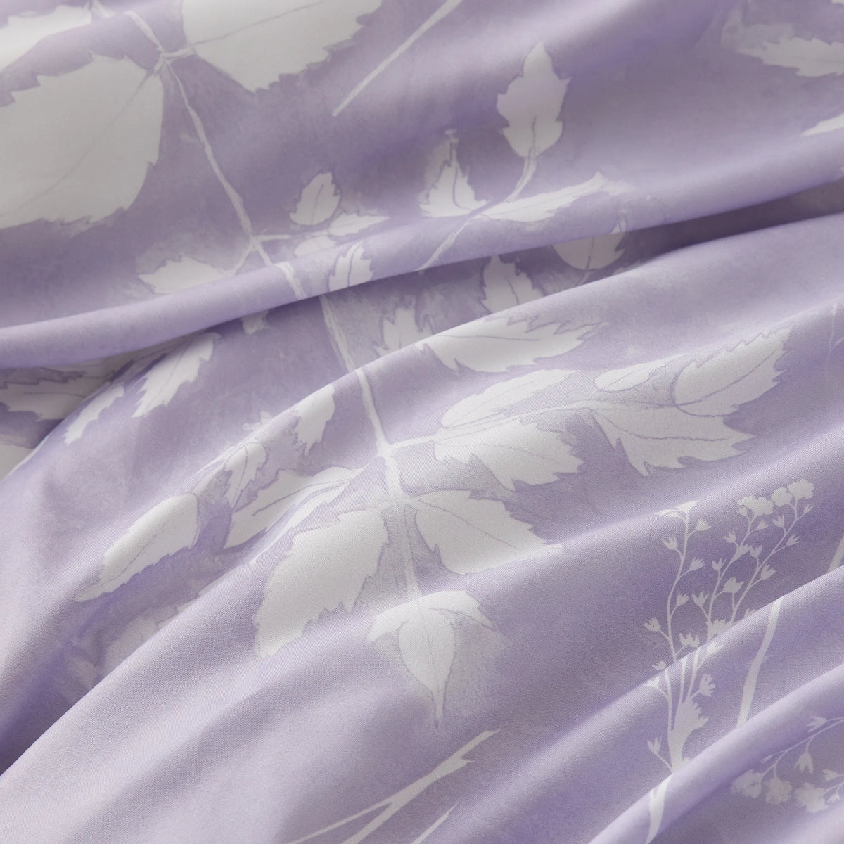 Elegant Floral Comforter Sets