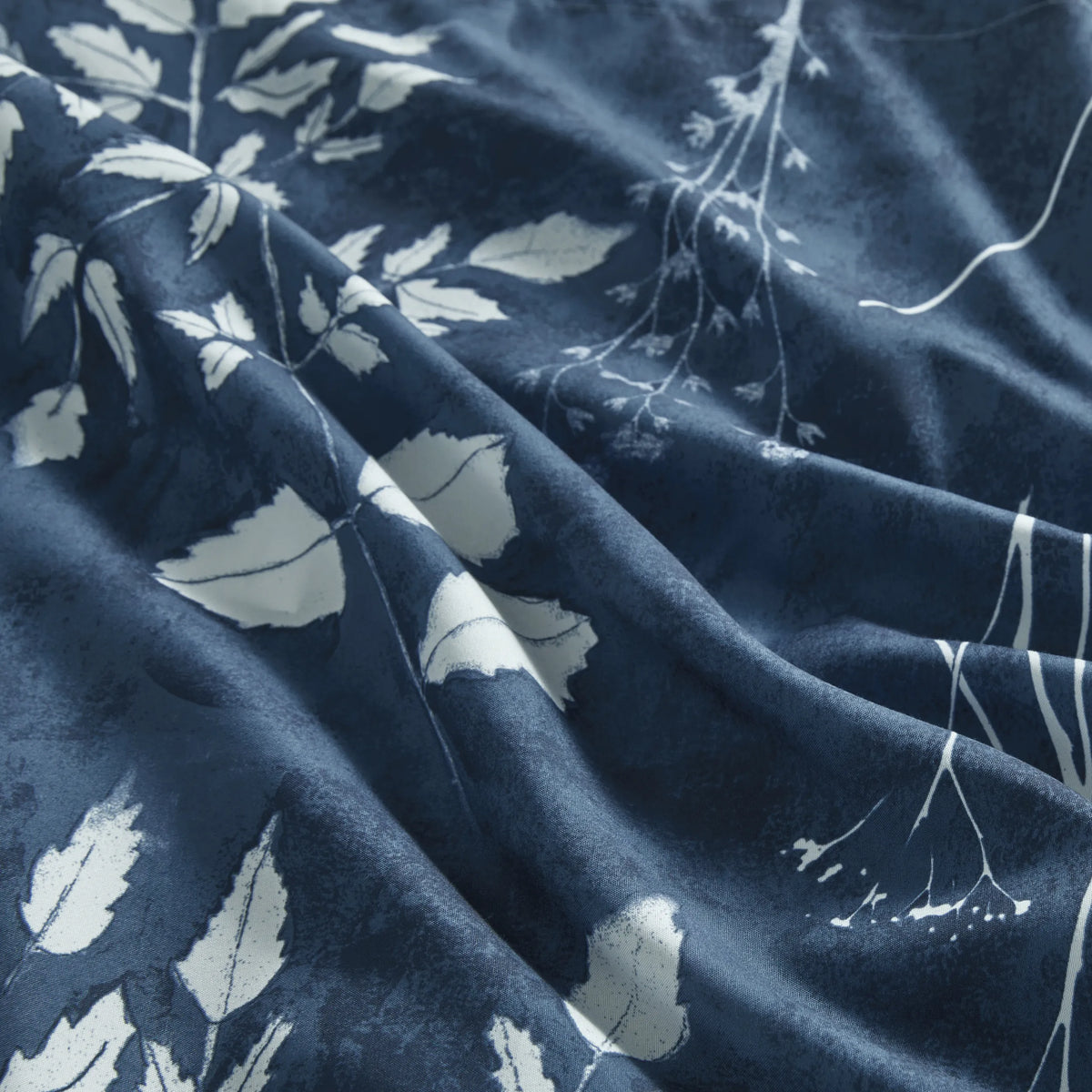 Elegant Floral Comforter Sets