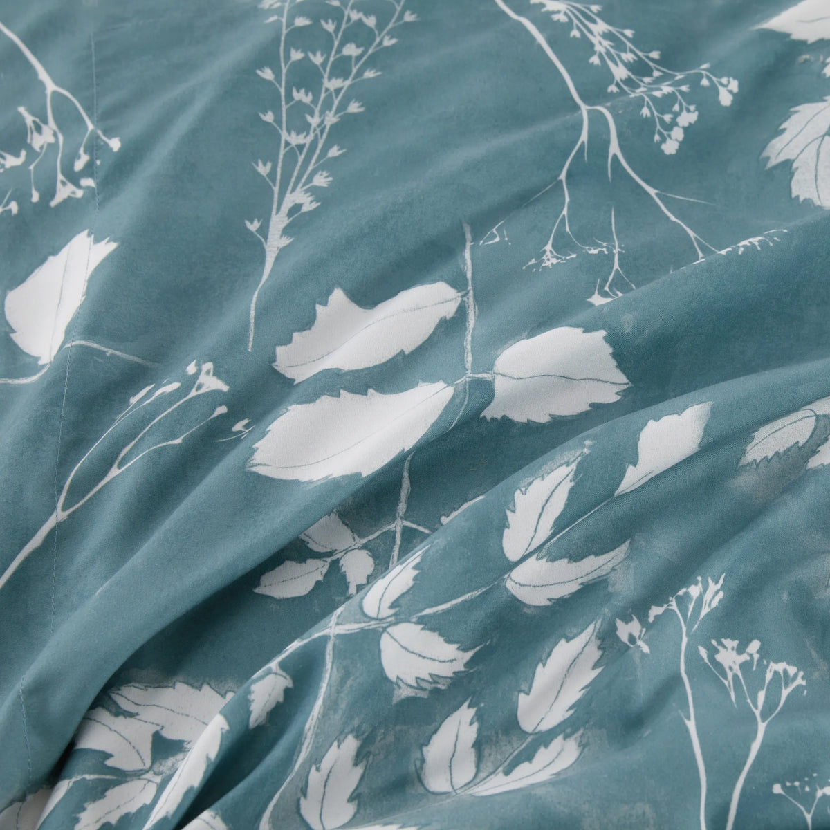 Elegant Floral Comforter Sets