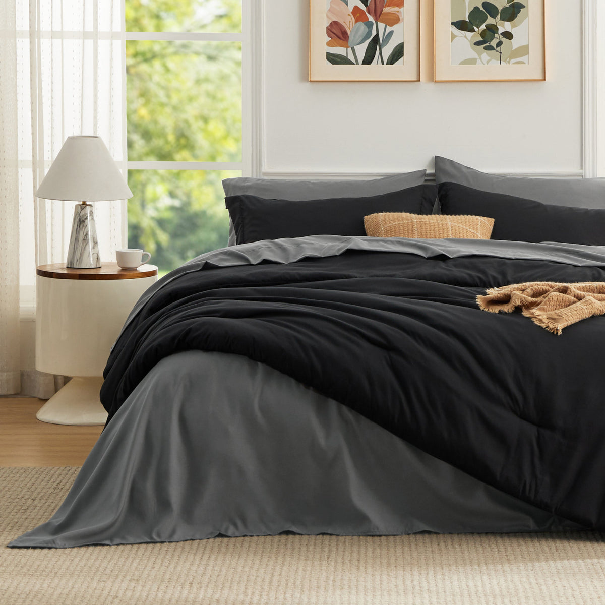 Dual-Tone Bed-in-a-Bag