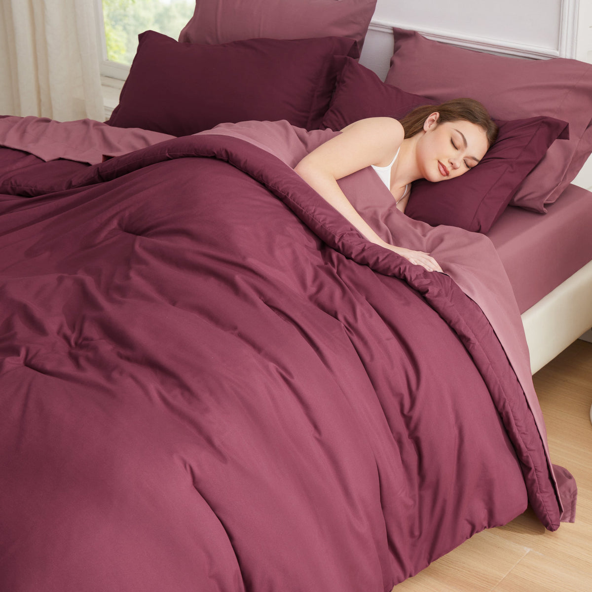 Dual-Tone Bed-in-a-Bag