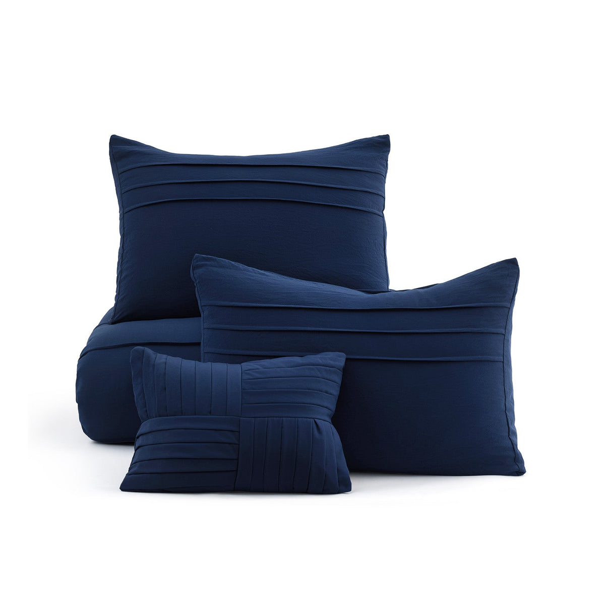 Pinch Pleat Comforter Set