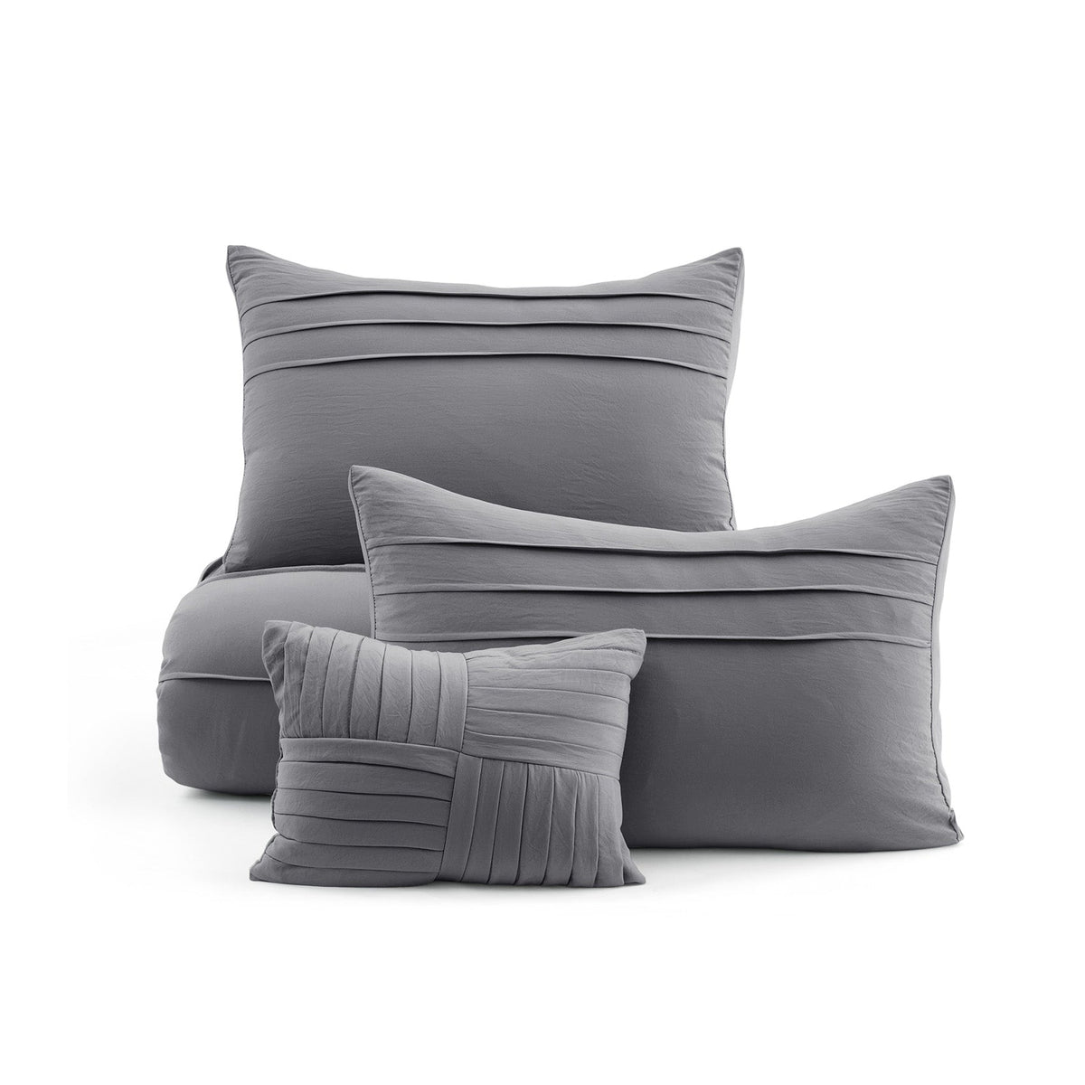 Pinch Pleat Comforter Set