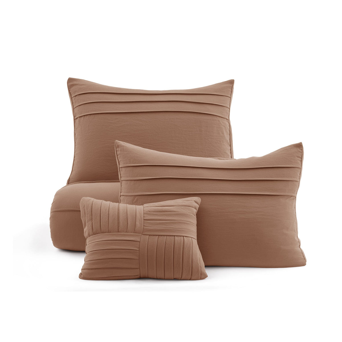 Pinch Pleat Comforter Set
