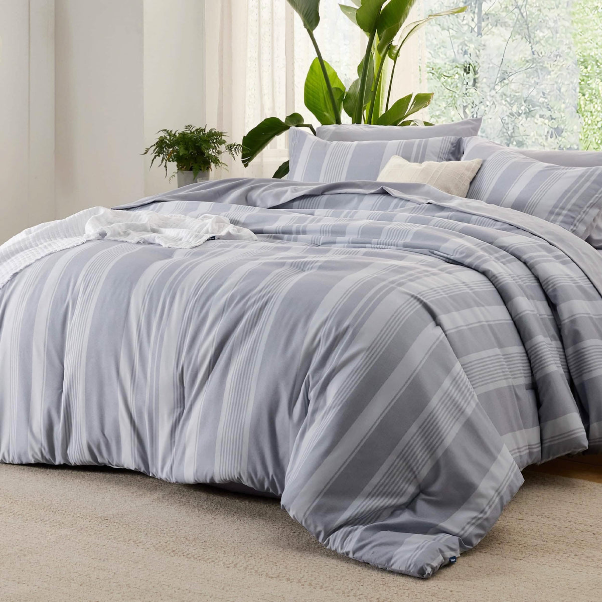 Reversible Cationic Dyed Bed-in-a-Bag