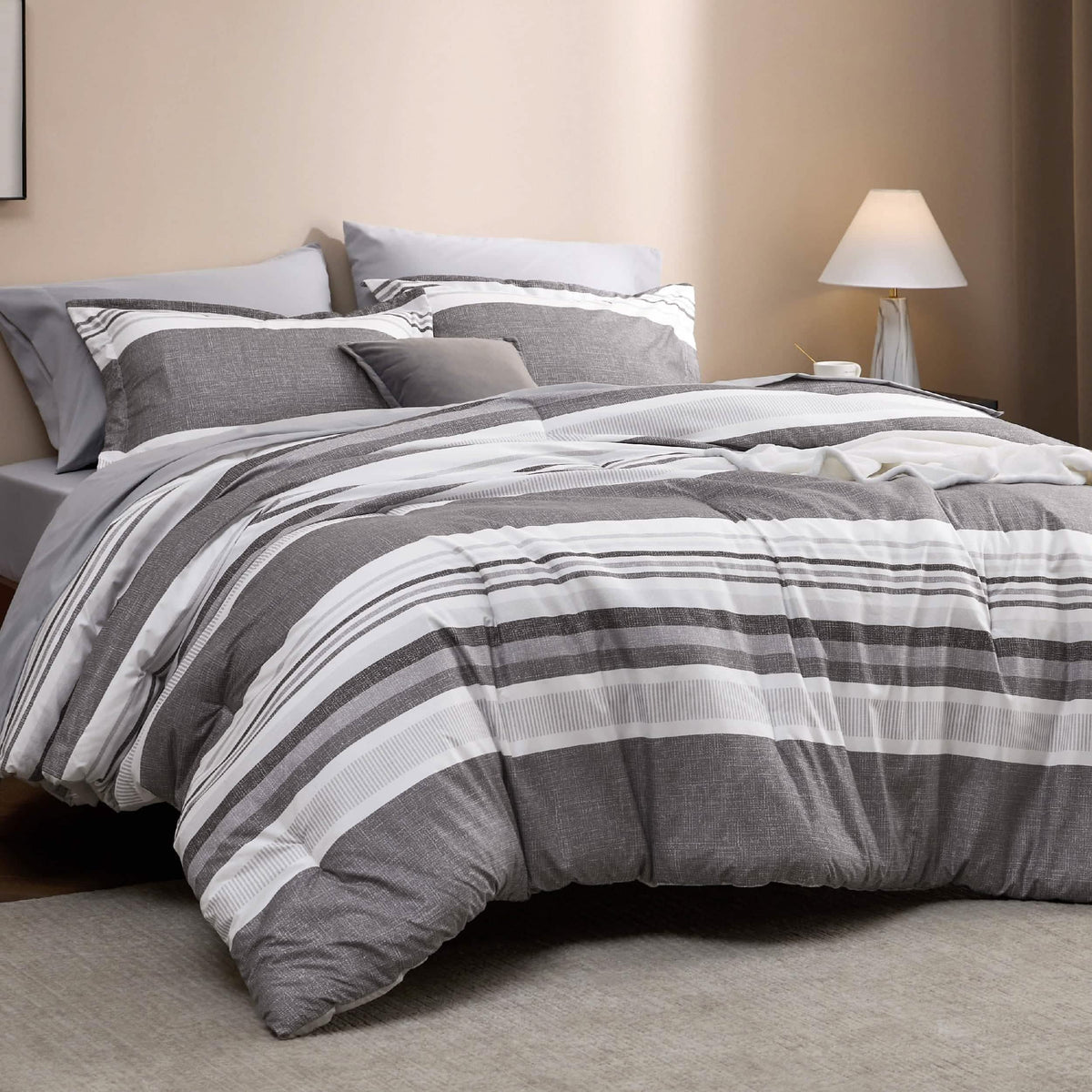 Reversible Cationic Dyed Bed-in-a-Bag