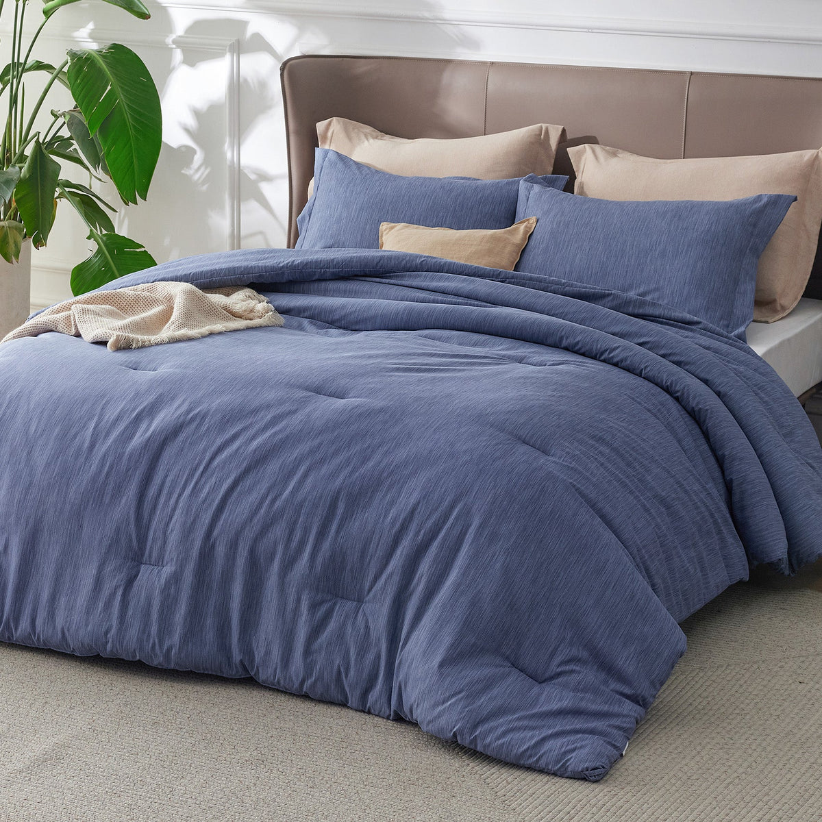 Cationic Dye Comforter Set 90gsm