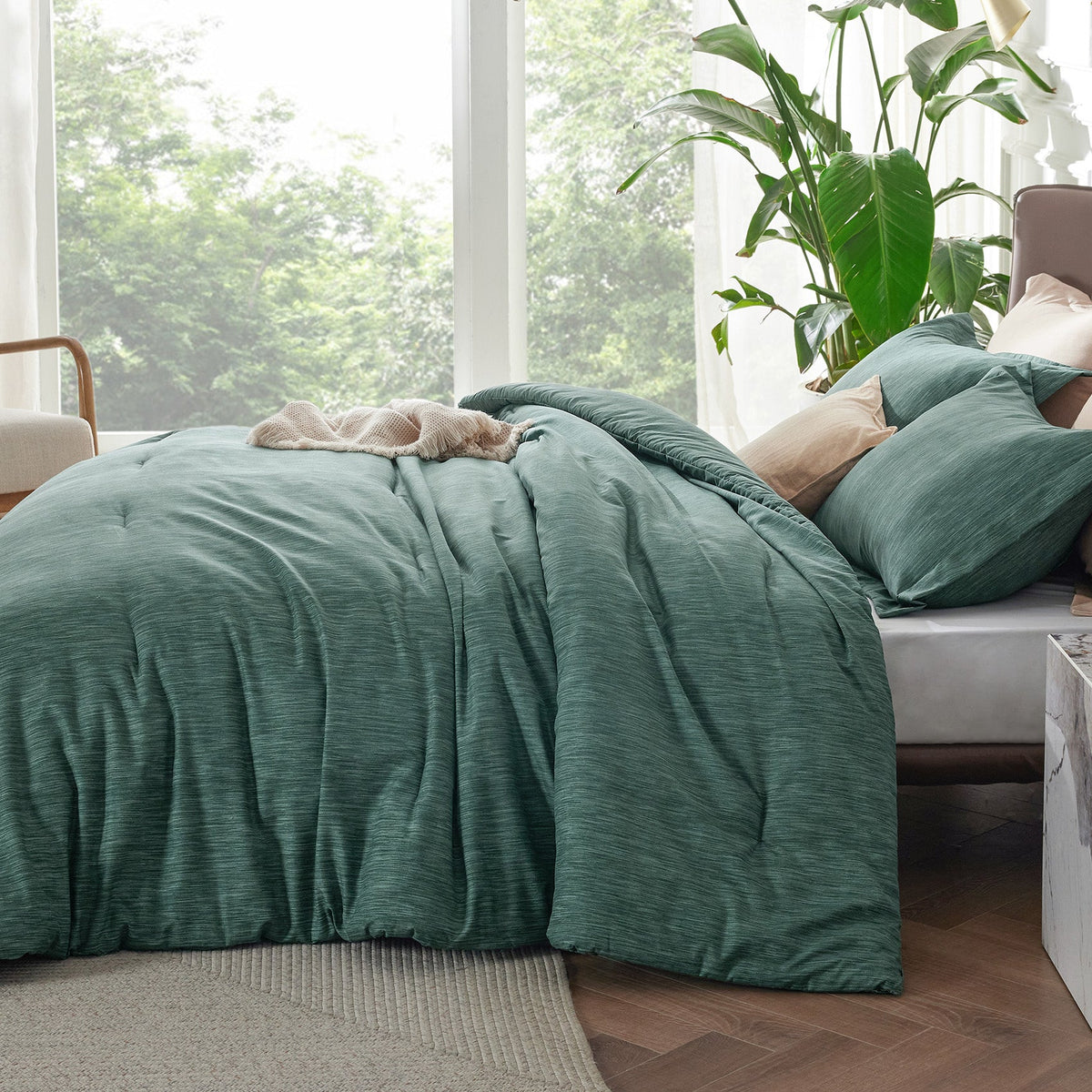 Cationic Dye Comforter Set 90gsm