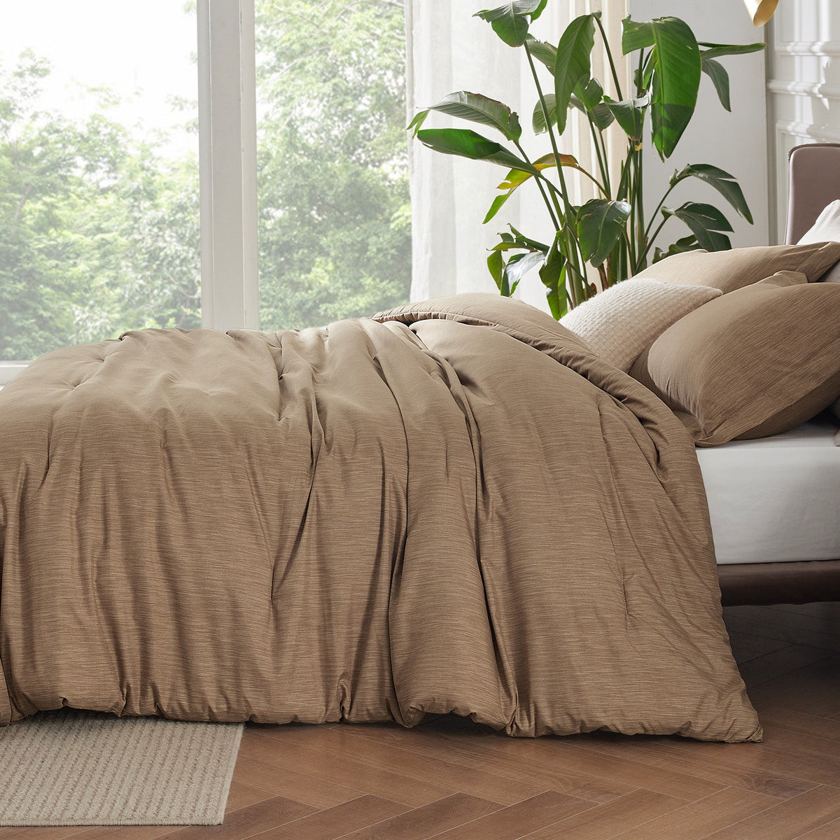 Cationic Dye Comforter Set 90gsm