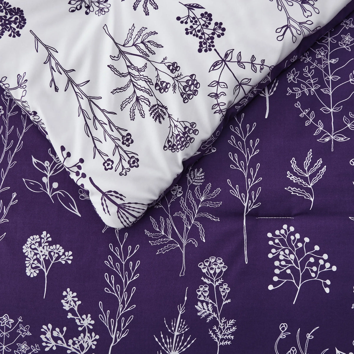 Reversible Floral Print Comforter Set