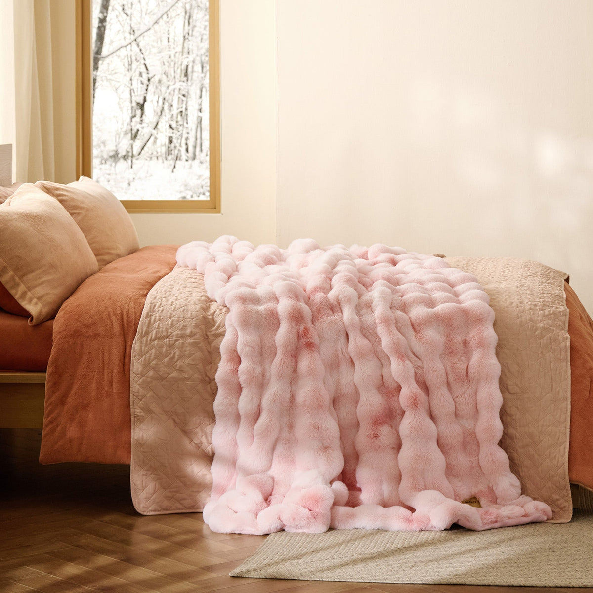 Bubble Faux Fur Blanket