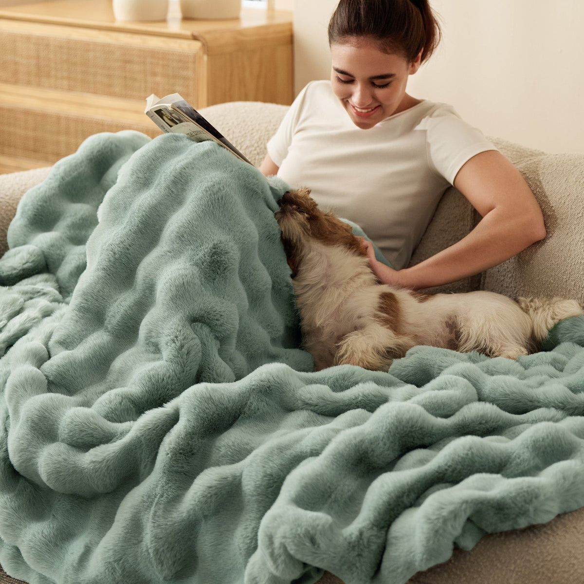 Bubble Faux Fur Blanket
