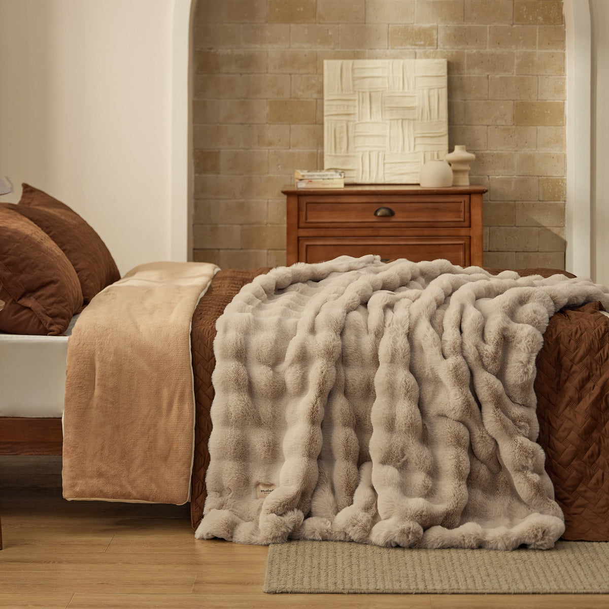 Bubble Faux Fur Blanket