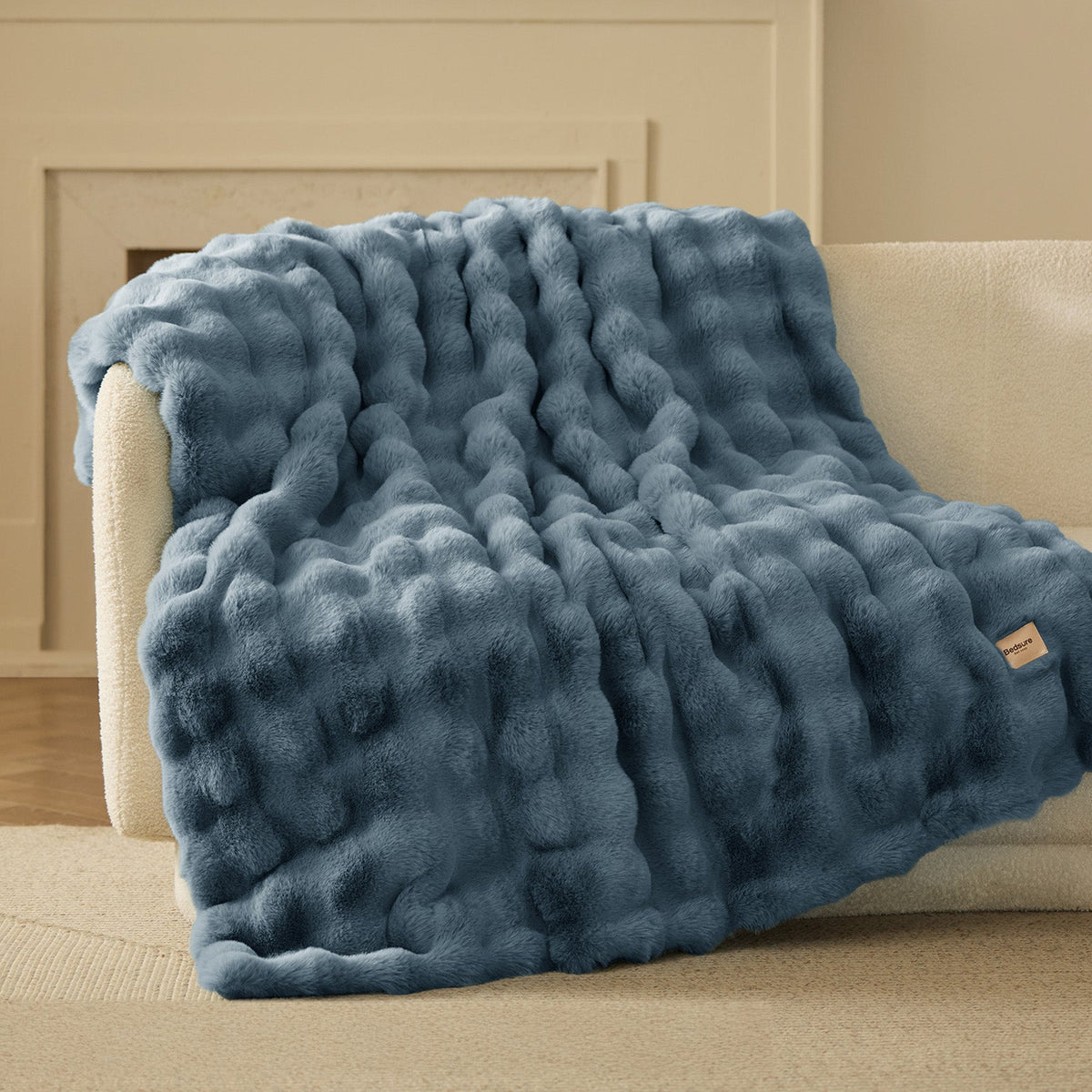 Bubble Faux Fur Blanket