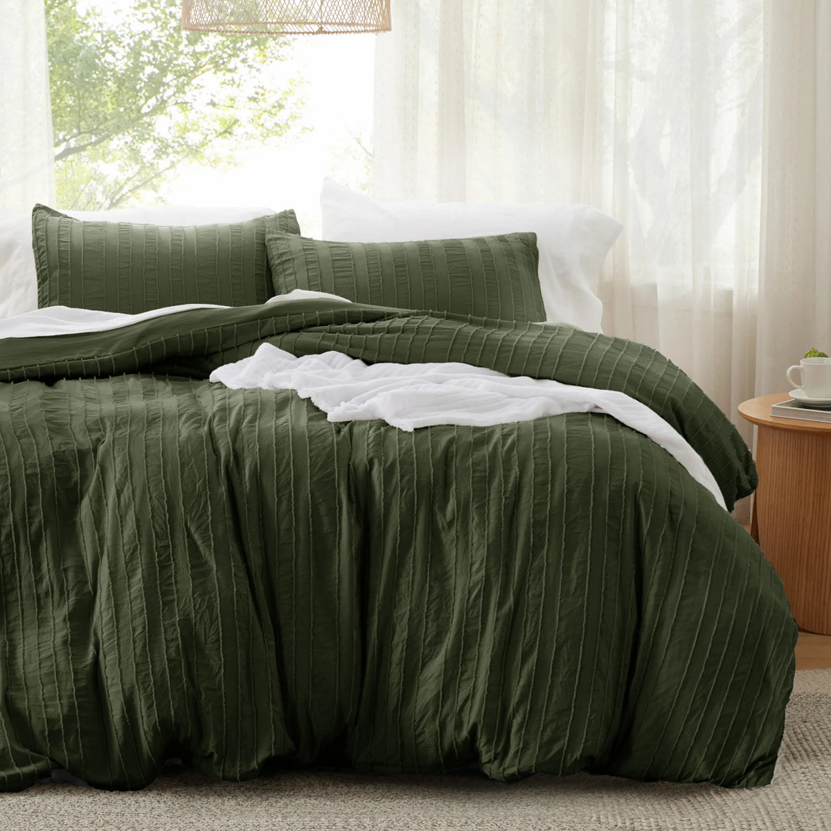 Striped Tufted Embroidery Duvet Cover Set