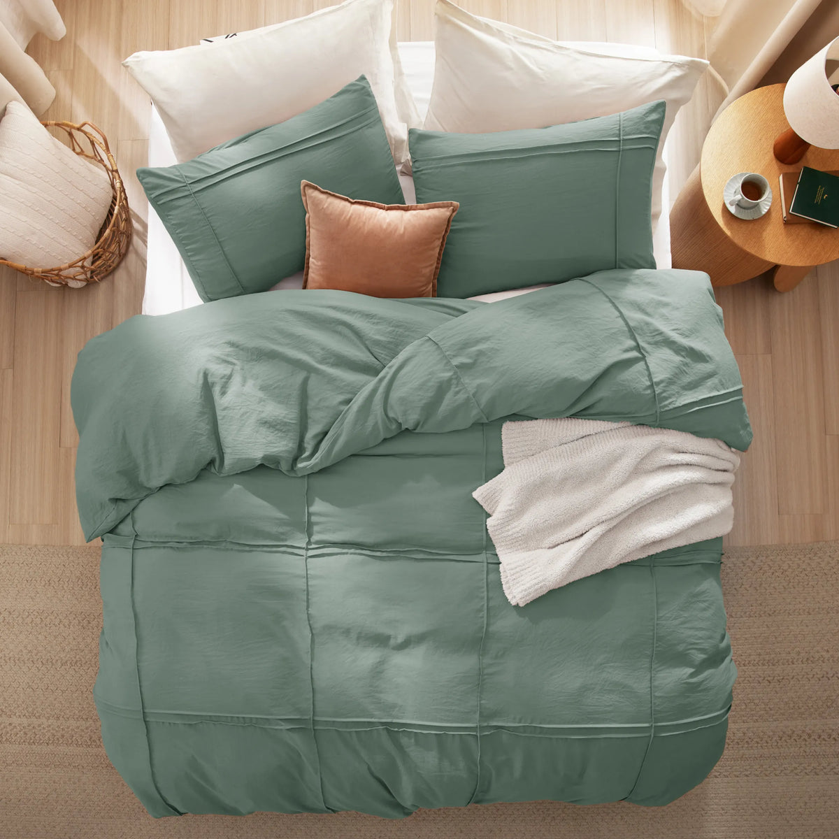 Striped Tufted Embroidery Duvet Cover Set