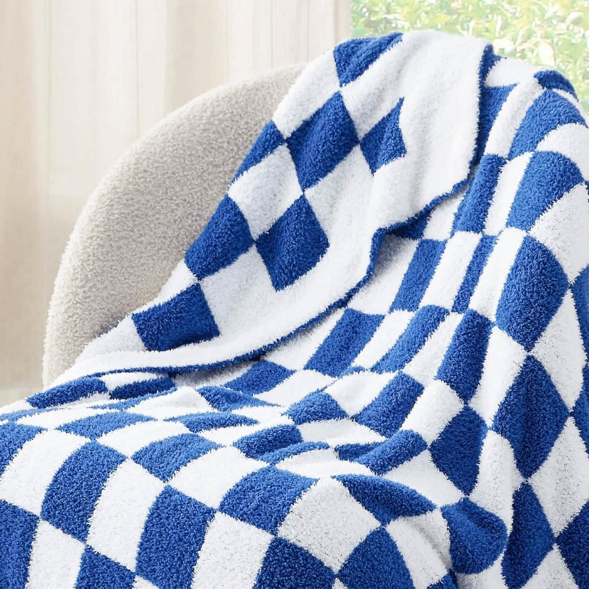 Super Soft Reversible Checkerboard Blanket