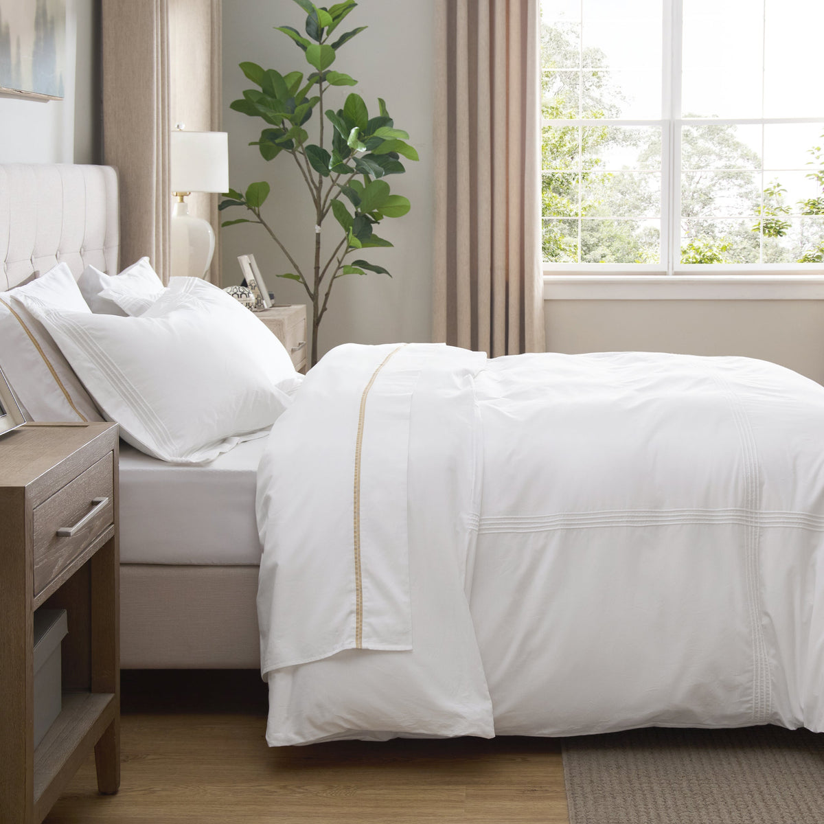 Cotton Embroidered Hotel Duvet Cover Set