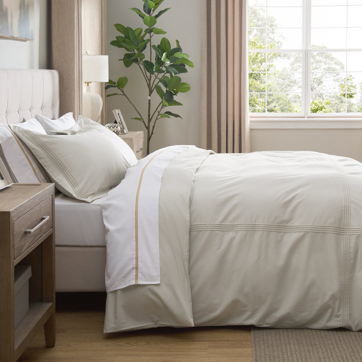 Cotton Embroidered Hotel Duvet Cover Set