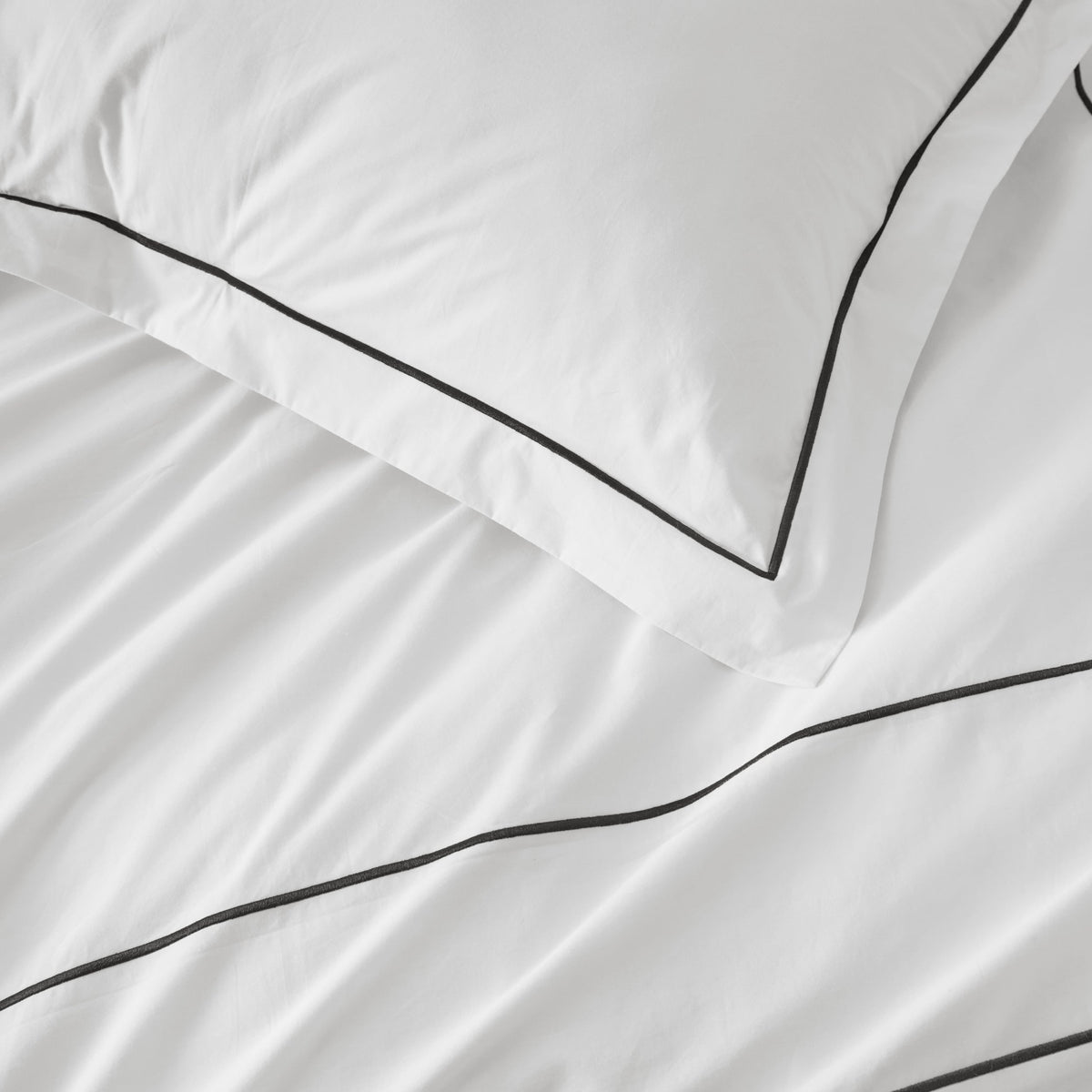 Cotton Embroidered Hotel Duvet Cover Set
