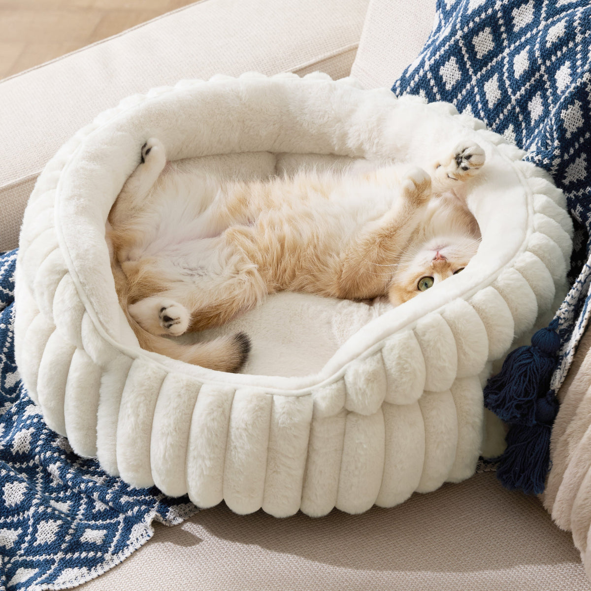 ComfyFleece® Dual-layer Cat Bed