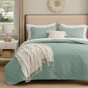 Lucky Star Quilt Set