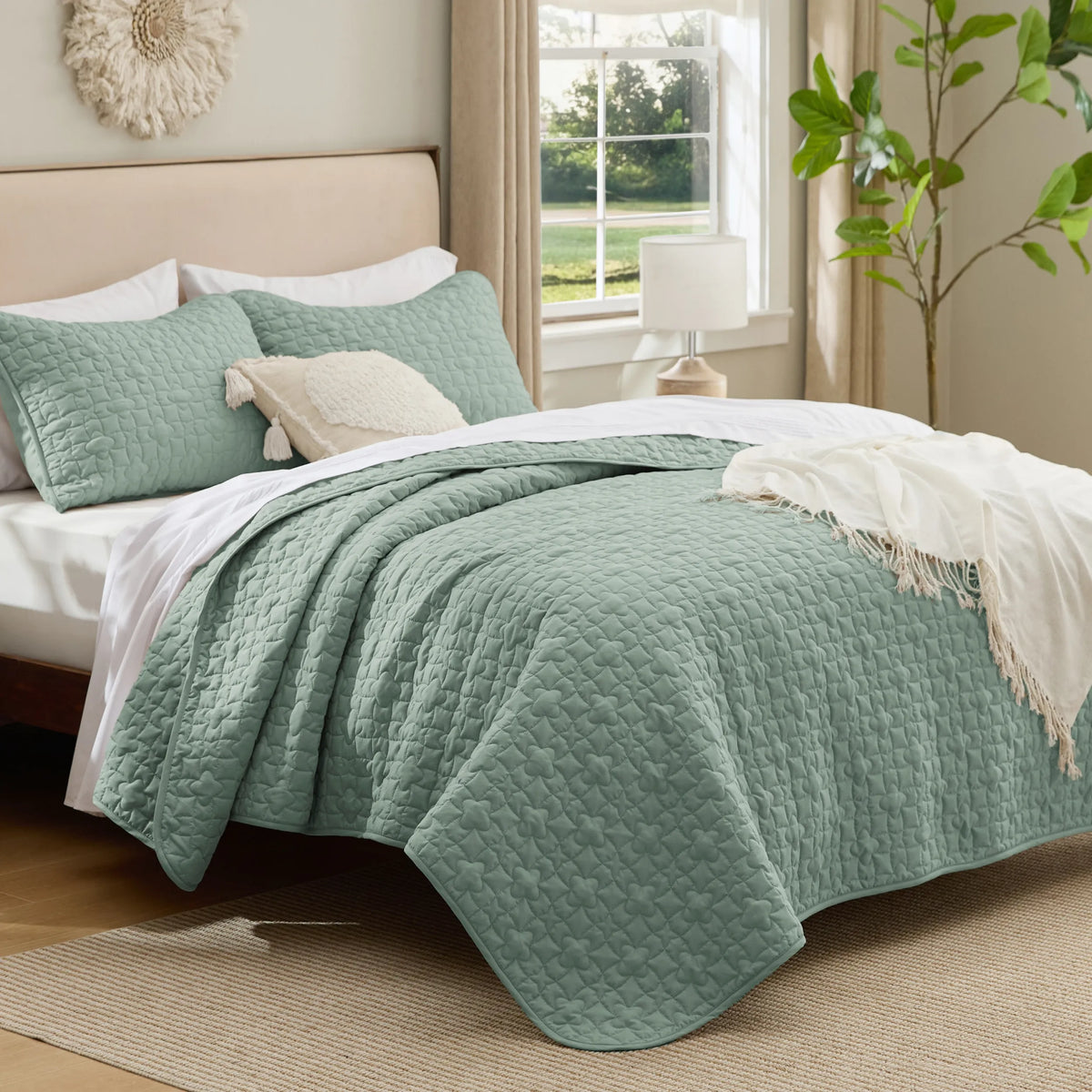Lucky Star Quilt Set