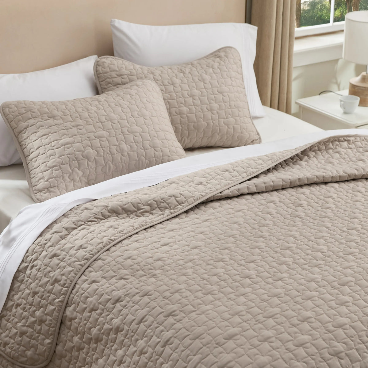 Lucky Star Quilt Set
