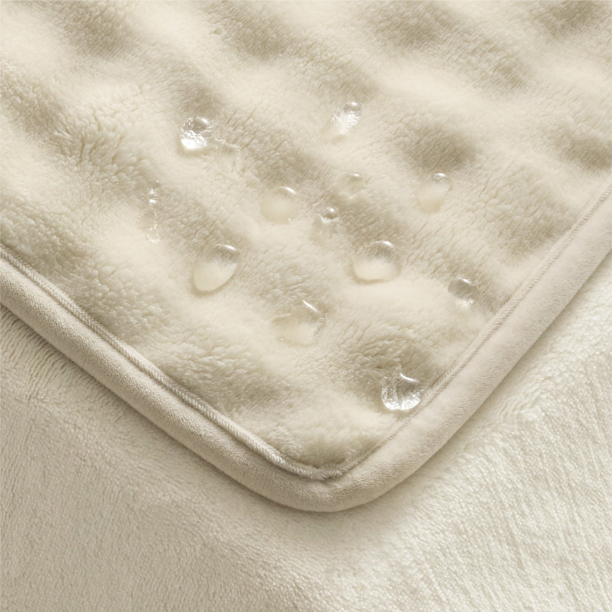 Bubble Waterproof Blanket