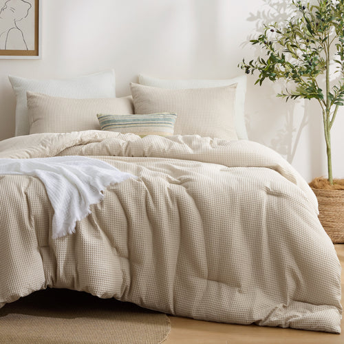 Classic Waffle Comforter Set