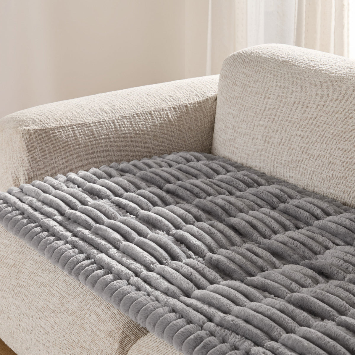 ComfyFleece® Pet Sofa Cover